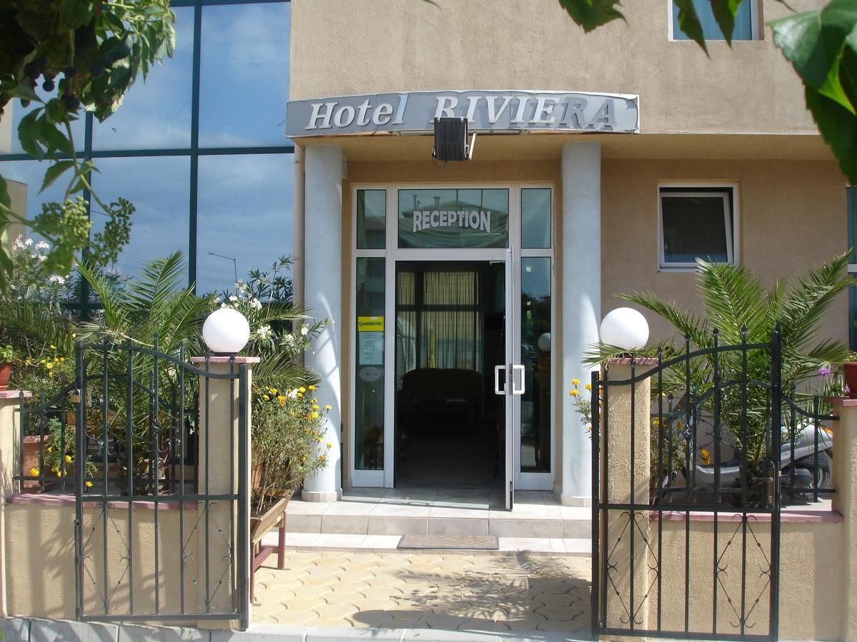 Отель Hotel Riviera Равда-41
